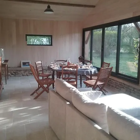Bed & Breakfast La Maison Des Escargots Blanzay