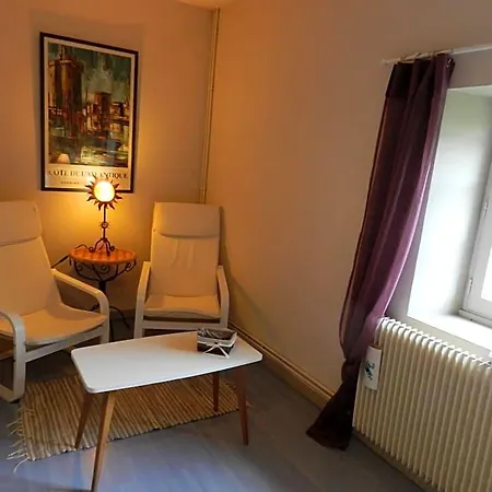 La Maison Des Escargots Nocleg ze śniadaniem Blanzay